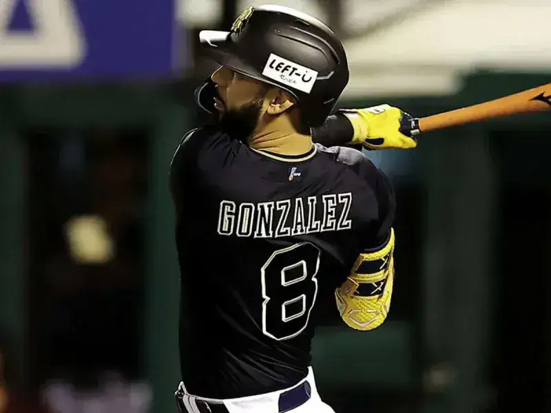 Marwin sonó par de jonrones en triunfo de Orix