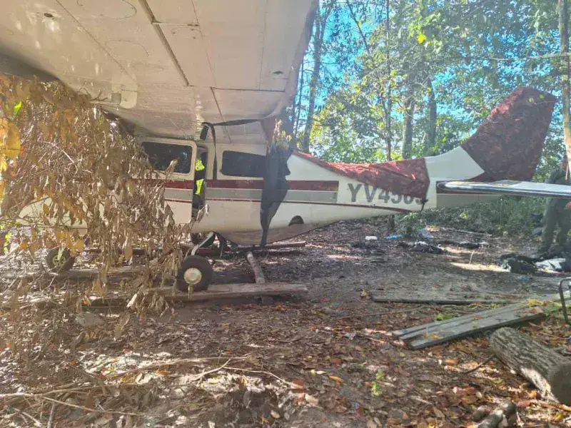 Inutilizadas dos aeronaves destinadas al narcotráfico en Apure