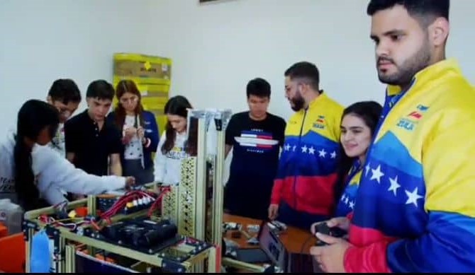 Otorgan Orden Lago de Maracaibo a Campeones del Mundial de Robótica