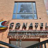 Conatel habilita red satelital para reactivar la señal móvil en La Guaira