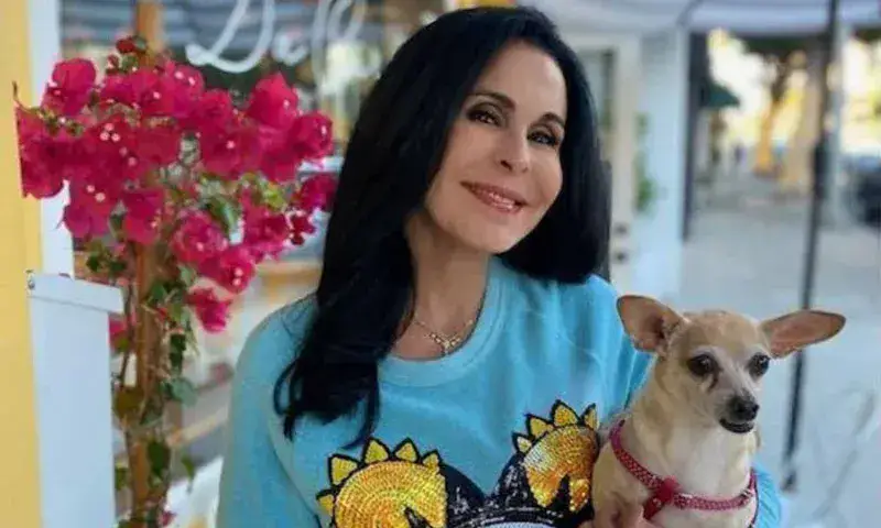 María Conchita Alonso apoya adopción de mascotas en Venezuela