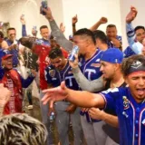 Tiburones clasifica al "Todos contra Todos" con remontada épica ante Leones