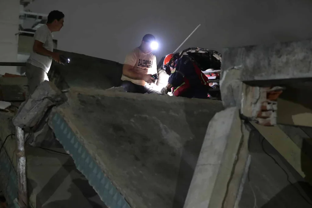 Dos terremotos sacudieron el Caribe venezolano con 39 segundos de diferencia