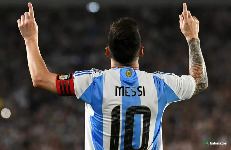 Messi firma triplete en la victoria de Argentina 3-0 sobre Argelia