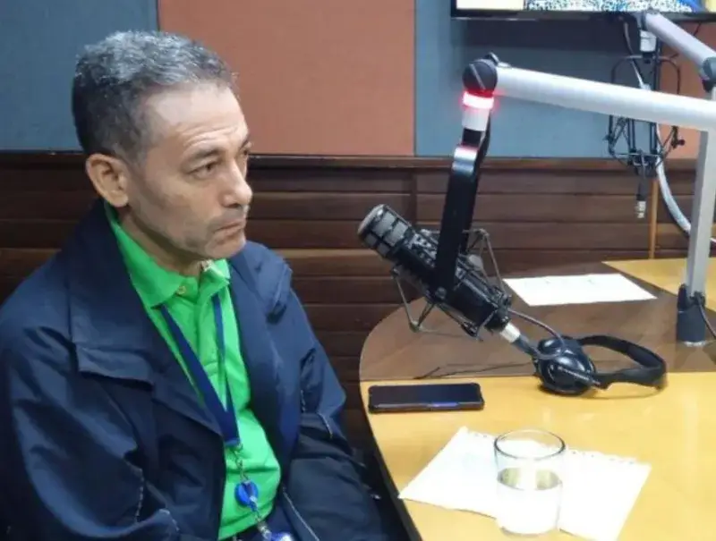 Pérez ve como positivo el ajuste del dólar oficial del BCV