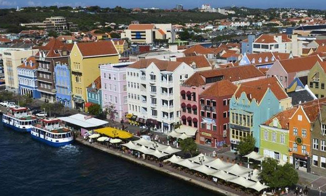 Aruba y Curazao aumentan citas para visas tras triplicarse la demanda