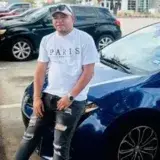 Migrante venezolano herido por ICE sigue con bala en la columna