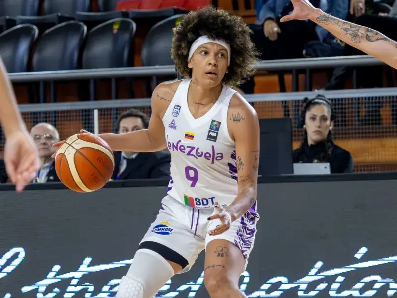 Venezuela derrota a Brasil 71-57 y clasifica a la AmeriCup