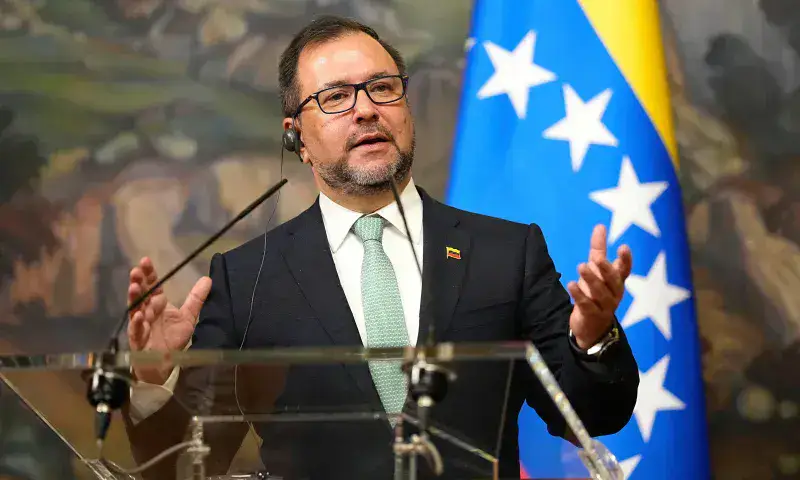 Gobierno tilda de amenaza a la región "asociación militar" entre EE. UU. y Guyana