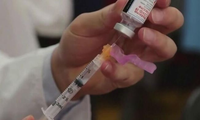 Aprueban nuevas vacunas contra variantes del covid-19 en EE. UU.