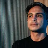 Lorent Saleh anuncia su regreso a Venezuela para ayudar a víctimas de sismos