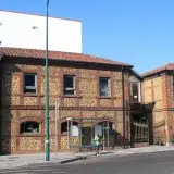 File:León - Vivero de Empresas León Oeste 1.jpg