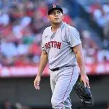 Ranger Suárez sale por molestia en el aductor