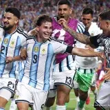 Argentina vence a Suiza en prórroga y avanza a semifinales