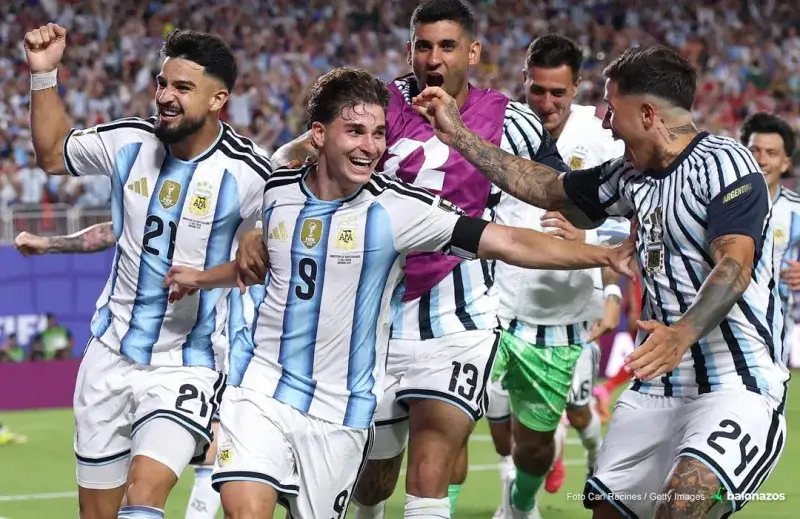 Argentina vence a Suiza en prórroga y avanza a semifinales