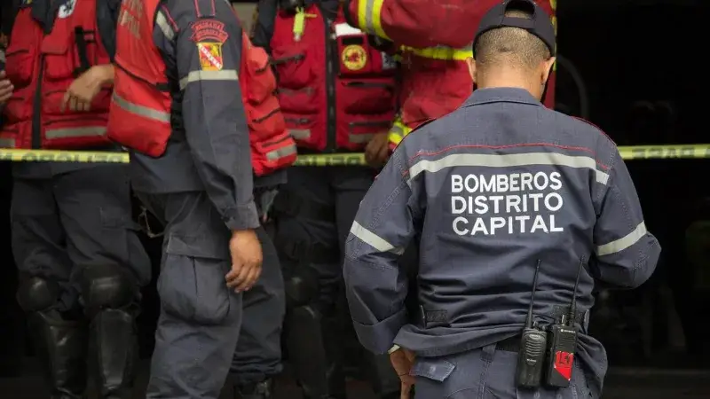 Baruta exige cumplir protocolo de Bomberos para ascensores