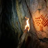 Un estudio del CSIC apunta que el rojo ayudaba a orientarse en cuevas oscuras
