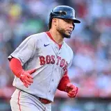 Contreras suma 20 jonrones en triunfo de Boston
