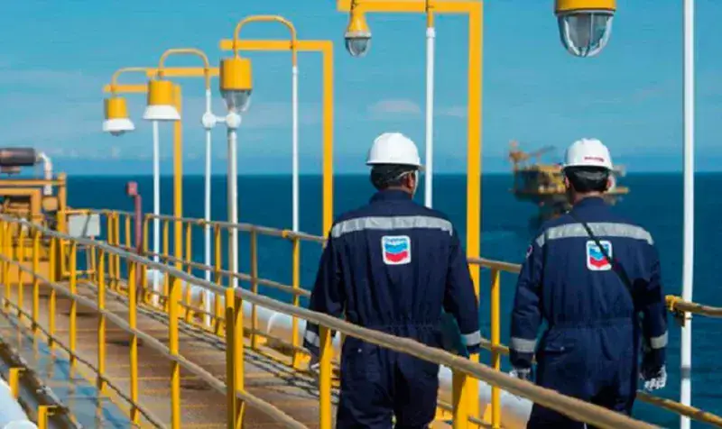 Casos de corrupción no amenazan renovación de licencia a Chevron