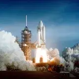La NASA advierte que sus bases de lanzamiento ya no alcanzan para Artemis