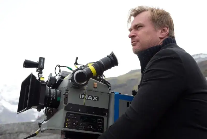 Nolan defiende la esencia del cine frente al temor de Matt Damon
