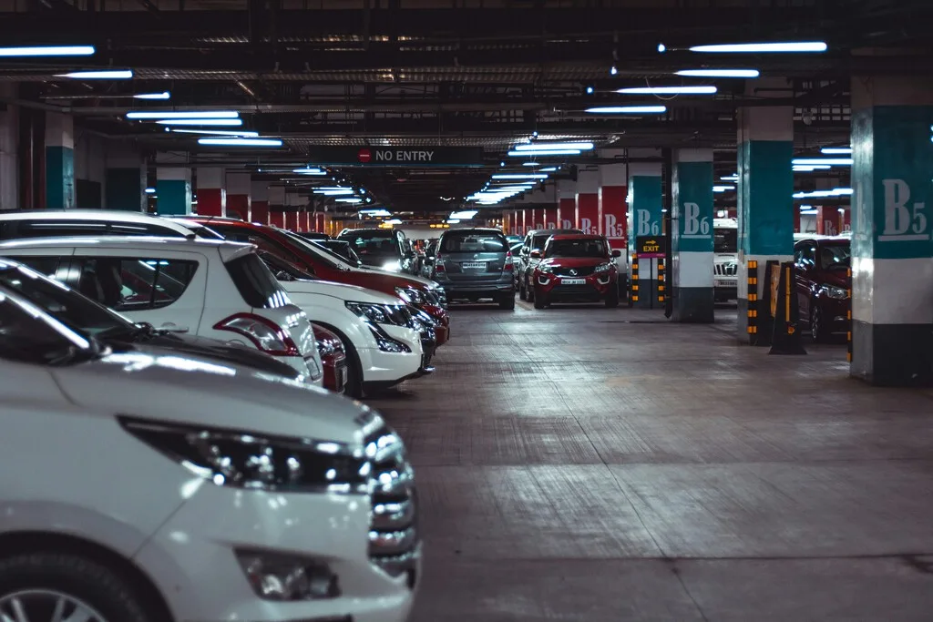 Autos más grandes en Europa: el costo en seguridad y espacio