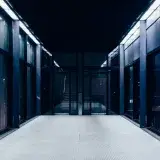 China activa un centro de datos de IA con energía 100% limpia