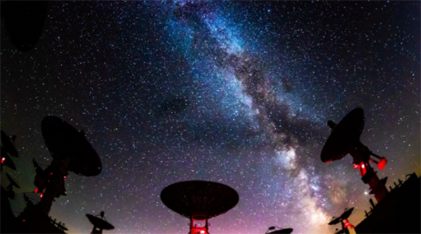 La NASA detecta inexplicables señales de una galaxia lejana