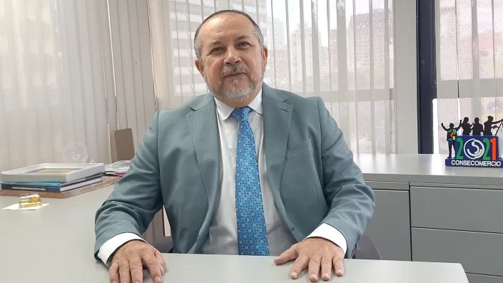 Empresarios piden al Seniat bajar carga fiscal y atraer capital
