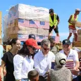 EEUU entrega más de 100 mil kits de ayuda tras terremotos en Venezuela