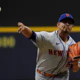 Carlos Carrasco a la lista de lesionados de Mets