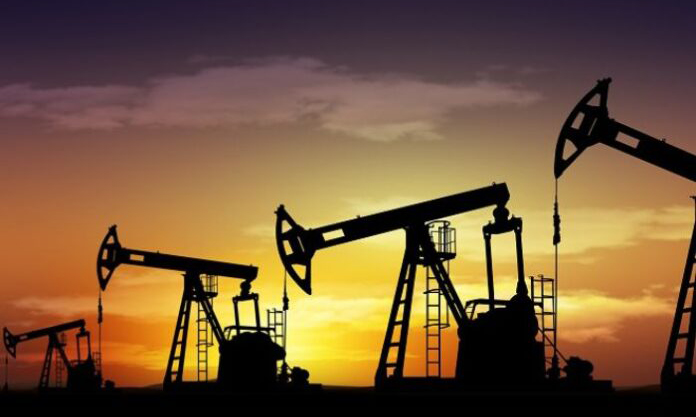 Arabia Saudí mantendrá limitado el envío de petróleo en 2024