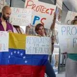 Venezolanos con TPS evaluarán opciones migratorias en EE. UU
