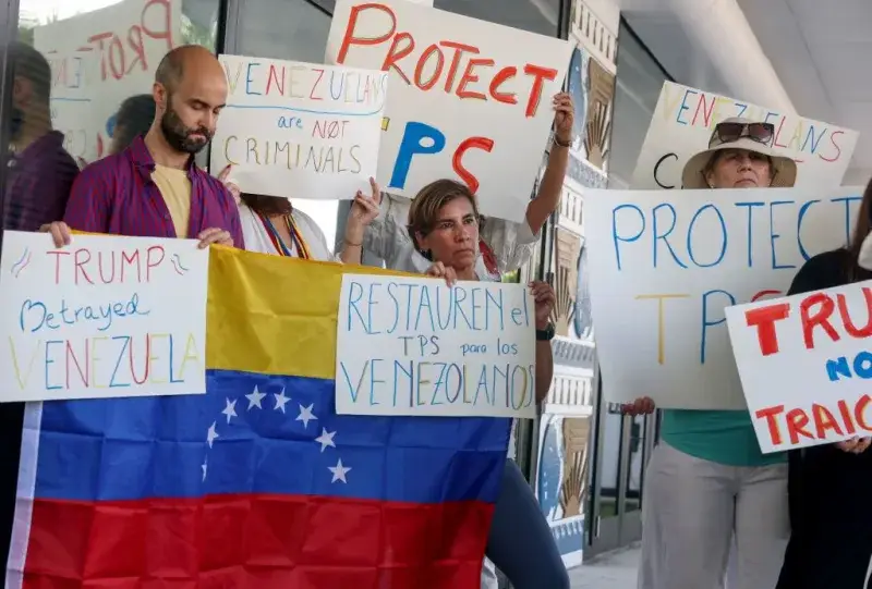 Venezolanos con TPS evaluarán opciones migratorias en EE. UU