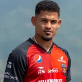 Caracas confirmó al delantero Edwuin Pernía