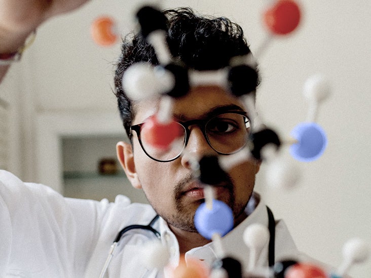 Alzheimer's disease: How a sugar molecule may help with earlier diagnosis and treatment