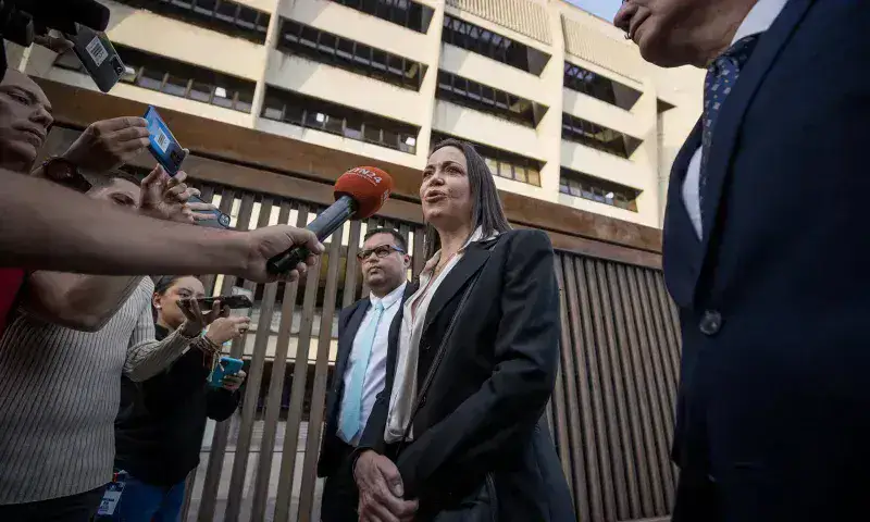 TSJ da 3 días a la Contraloría para explicar inhabilitación de Machado
