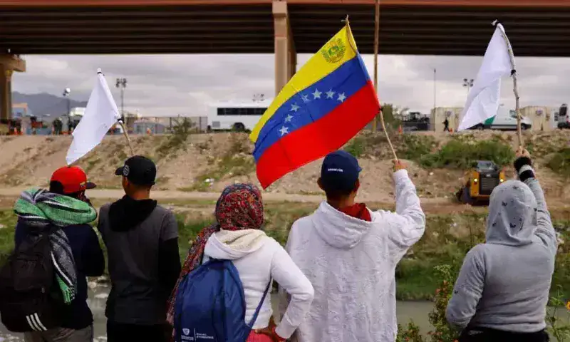 EE. UU. ampliaría número de visas humanitarias a 100 mil