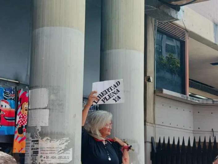 Exigen reactivar tribunales en el estado La Guaira tras sismos