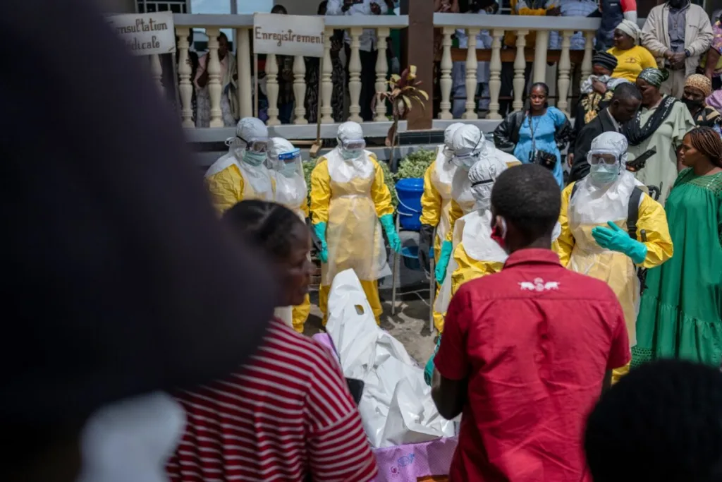 OMS alerta que algunas cadenas de transmisión del ébola en RDC podrían no estar detectadas