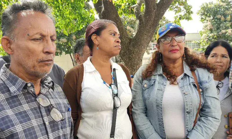Enfermera fallece esperando atención en el Hospital Universitario de Caracas
