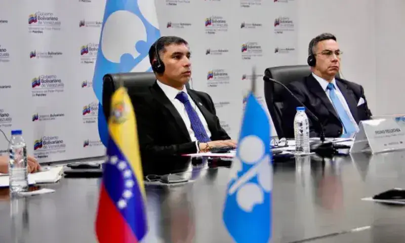 Nuevo ministro de Petróleo respalda recorte de crudo por la Opep