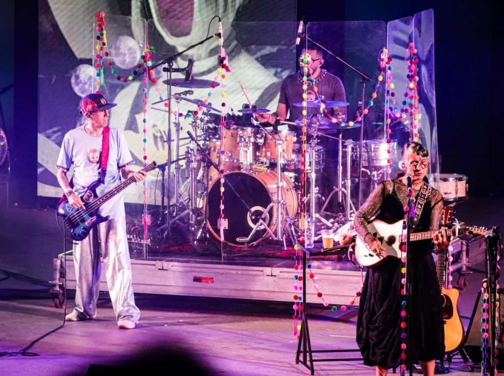 Aterciopelados cerró el Rockatanga 2026 en una noche de rock y ska en Caracas