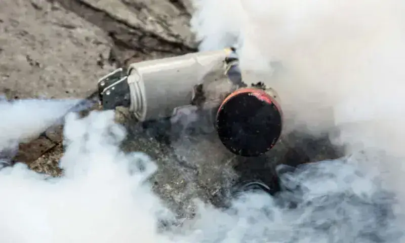 Dispersan a grupo de yukpas en la vía a Perijá con bombas lacrimógenas
