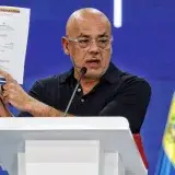 Oficiales: 4.333 muertos, 6.462 rescatados y 17.907 sin vivienda
