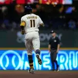 Chourio sacó su 12º jonrón y Milwaukee superó 7-2 a Cincinnati