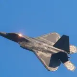 EEUU lanza bombardeos contra Irán