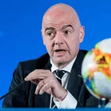 Infantino pide a las autoridades que garanticen la seguridad en el fútbol