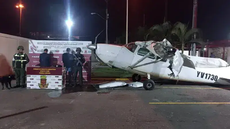 Localizan avioneta siniestrada en Anzoátegui usada para traficar droga 