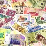 Más jóvenes viven con sus padres por presión económica